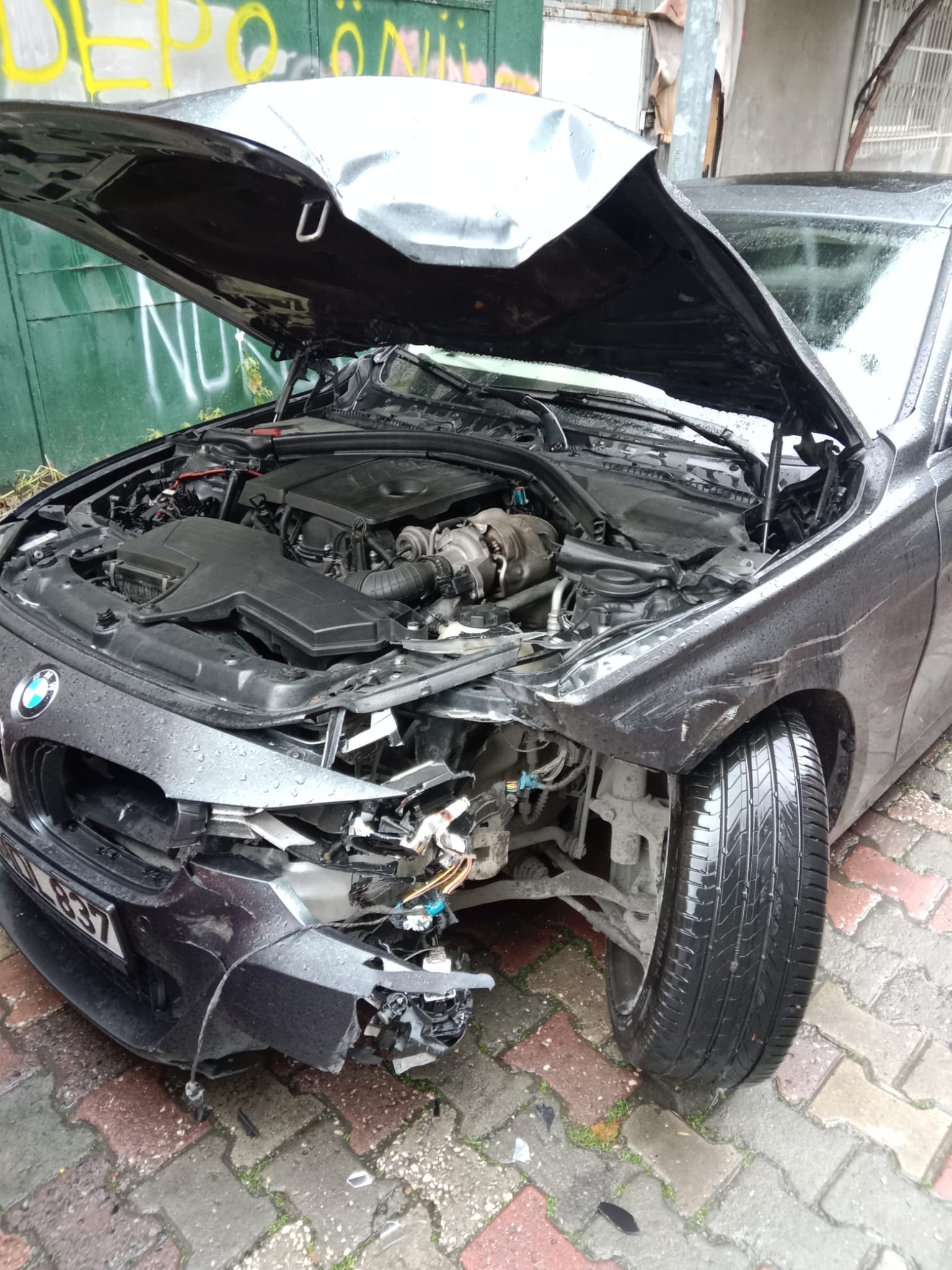 2015 BMW 3 Serisi - Hasarlı Halde